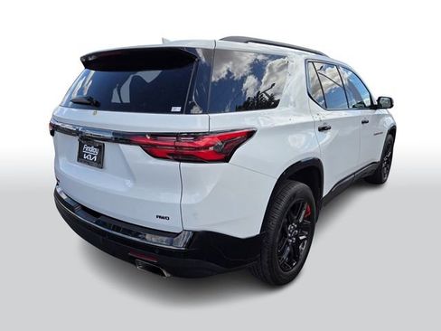 Used 2023 Chevrolet Traverse Premier w/ Redline Edition AWD/4WD image 4