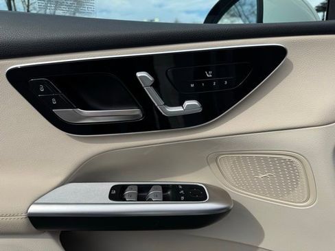 Used 2026 Mercedes-Benz GLC 300 4MATIC image 20