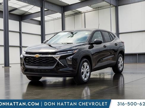 New 2026 Chevrolet Trax LS FWD image 20