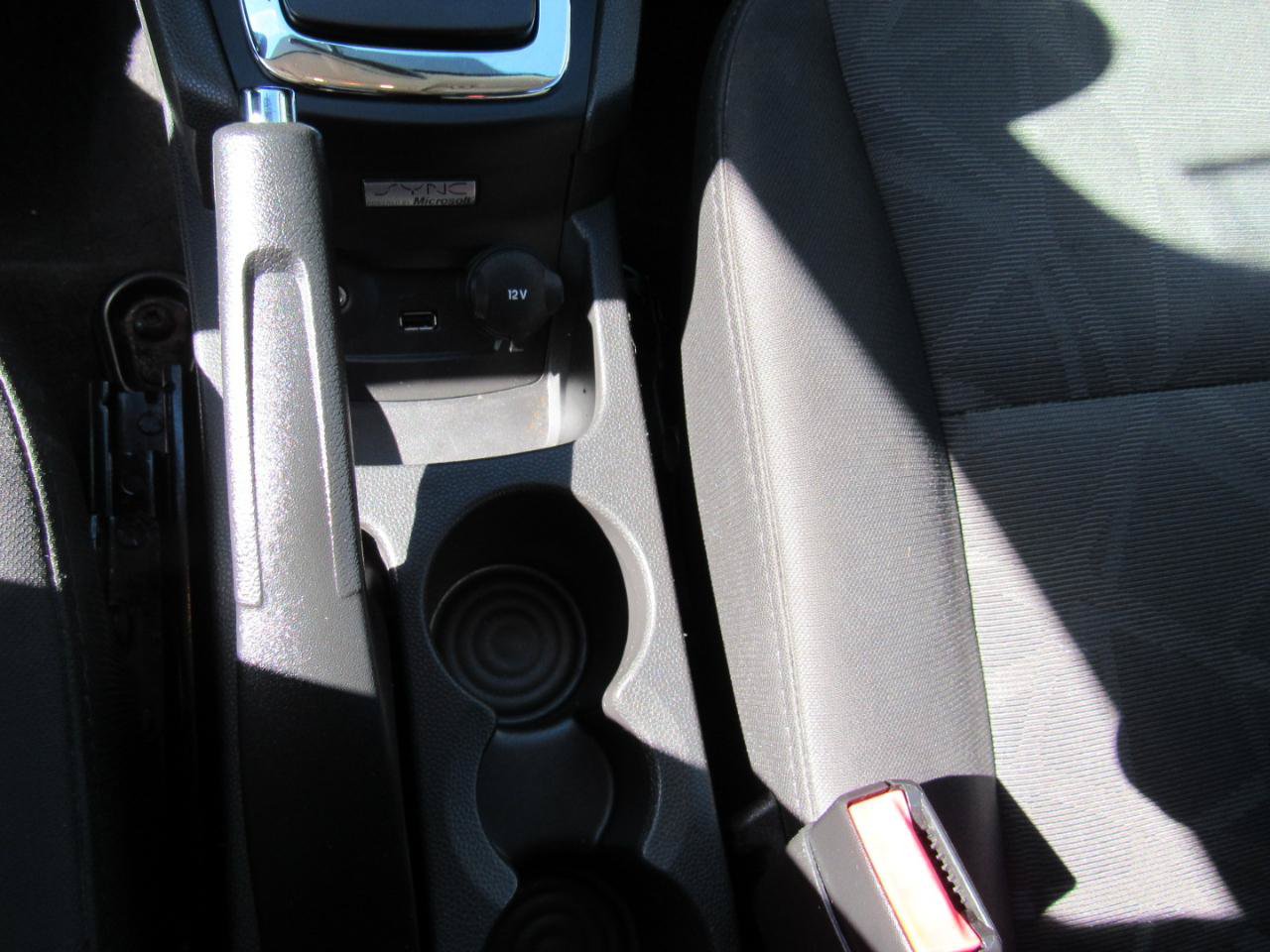 Used 2012 Ford Fiesta SE FWD image 19