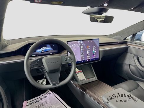 Used 2026 Tesla Model S image 30