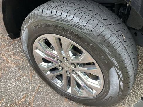 Used 2024 Ford F150 King Ranch w/ FX4 Off-Road Package image 16