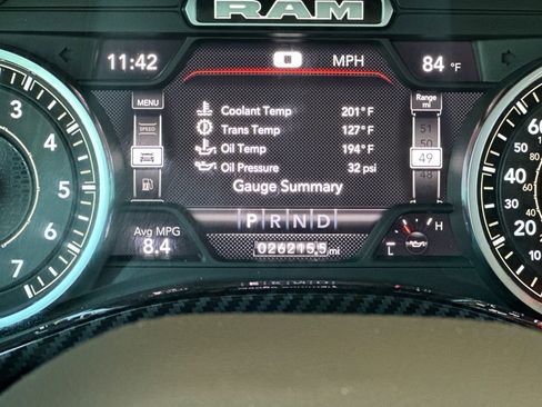 Used 2022 RAM 1500 Laramie image 27