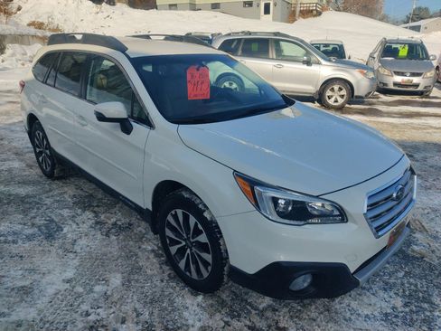 Used 2016 Subaru Outback 2.5i Limited image 8