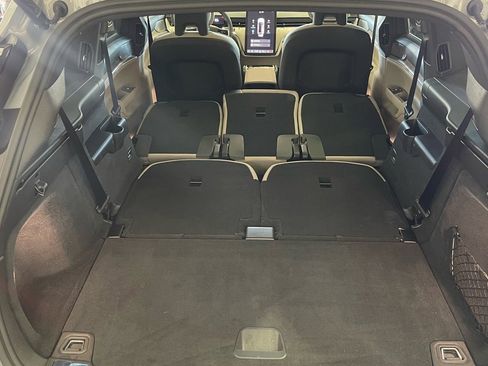 Used 2025 Volvo EX90 Ultra image 37