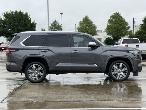 Used 2024 Toyota Sequoia Capstone AWD/4WD image 3