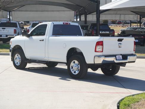 Used 2024 RAM 2500 Tradesman w/ Chrome Appearance Group image 3