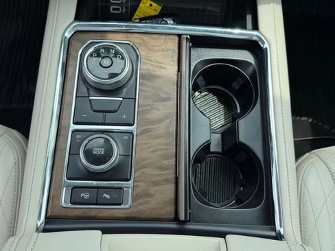 Used 2018 Ford Expedition Platinum AWD/4WD image 31