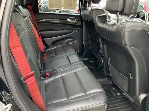 Used 2017 Jeep Grand Cherokee SRT AWD/4WD image 21
