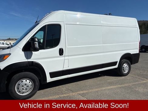 Used 2023 RAM ProMaster 2500 FWD image 5
