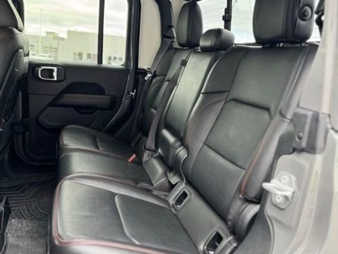 Used 2021 Jeep Gladiator Rubicon image 24