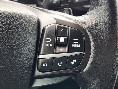 Used 2020 Ford Explorer XLT w/ Equipment Group 202A RWD image 23