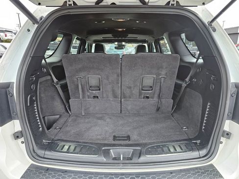 Used 2021 Dodge Durango R/T w/ SRT Interior Appearance Group image 13