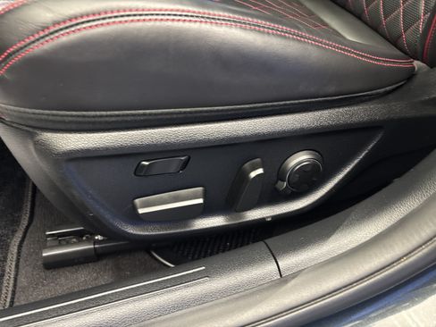 Used 2023 Genesis G70 3.3T w/ Sport Prestige Package AWD/4WD image 13