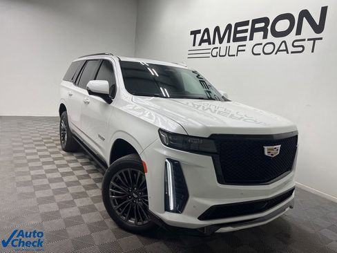 Used 2023 Cadillac Escalade V image 1