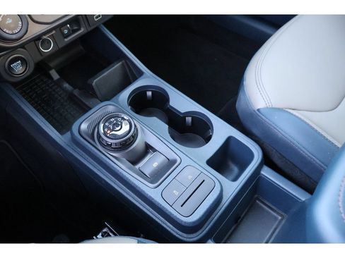 Used 2025 Ford Maverick Lariat AWD/4WD image 31