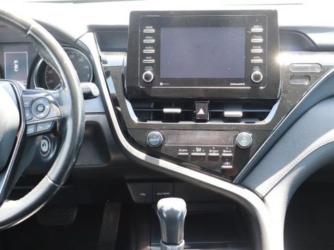 Used 2021 Toyota Camry SE w/ Carpet Mat Package (TMS) FWD image 15
