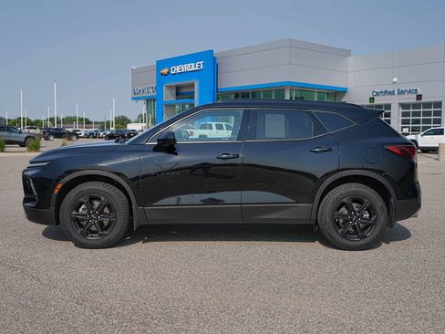 Used 2024 Chevrolet Blazer LT w/ Convenience Package AWD/4WD image 10