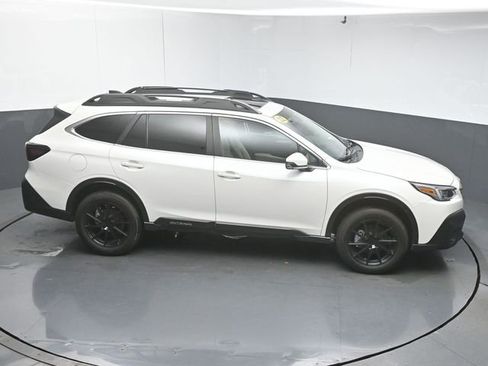 Used 2022 Subaru Outback Limited image 51