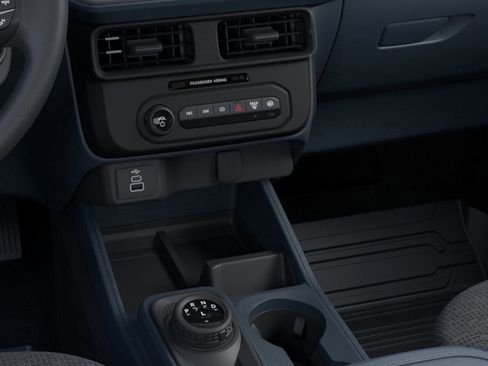 New 2026 Ford Maverick XL image 18