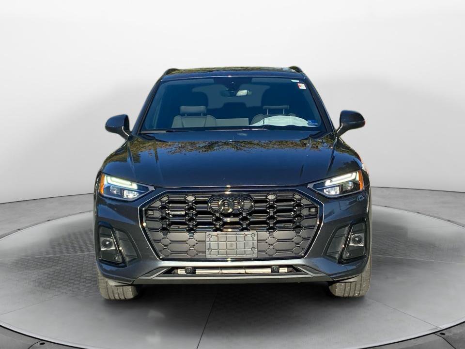 Used 2024 Audi Q5 2.0T Premium AWD/4WD image 2