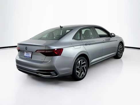 Used 2022 Volkswagen Jetta SEL image 5