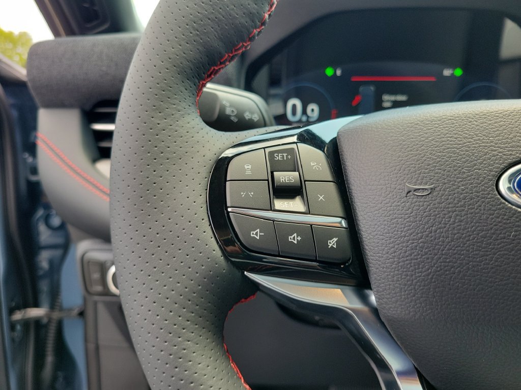 New 2026 Ford Explorer ST-Line w/ ST-Line Street Pack AWD/4WD image 24