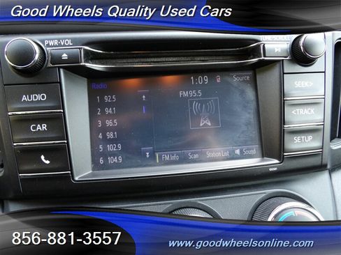 Used 2016 Toyota RAV4 LE FWD image 18
