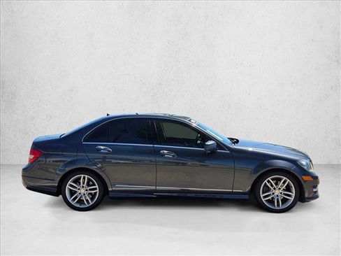 Used 2014 Mercedes-Benz C 250 Sedan image 4