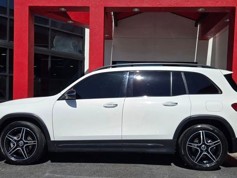 Used 2022 Mercedes-Benz GLB 250 4MATIC image 6