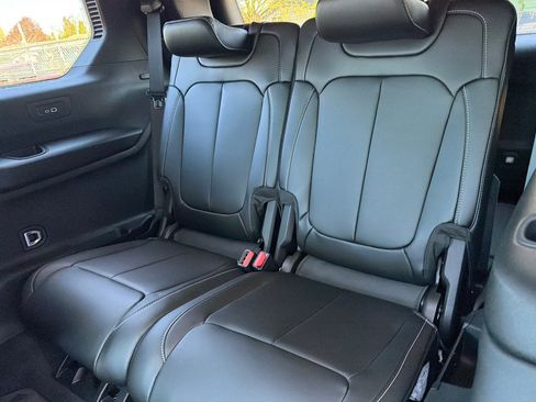 New 2026 Jeep Grand Cherokee L Limited w/ Limited Altitude Package AWD/4WD image 13