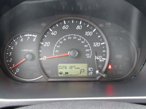 Used 2024 Mitsubishi Mirage ES FWD image 18