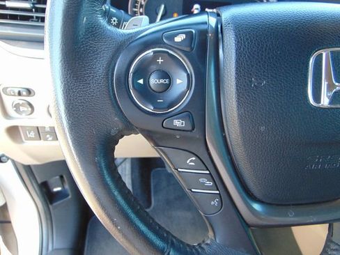 Certified 2023 Honda Ridgeline RTL image 18