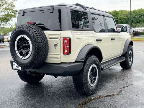 New 2026 Ford Bronco Outer Banks w/ Sasquatch Package AWD/4WD image 8