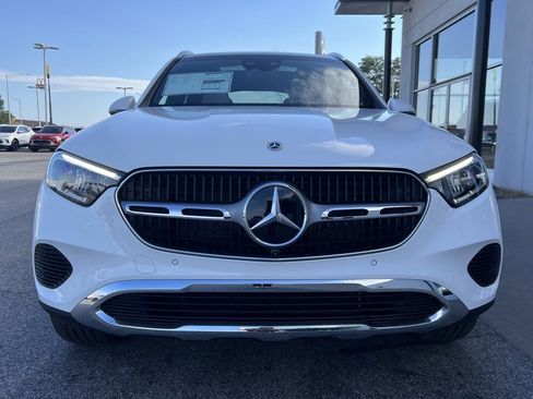 Used 2026 Mercedes-Benz GLC 300 4MATIC image 3