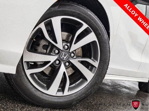 Used 2023 Honda Odyssey Touring image 13