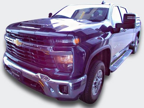 Used 2024 Chevrolet Silverado 2500 LT w/ Convenience Package AWD/4WD image 17