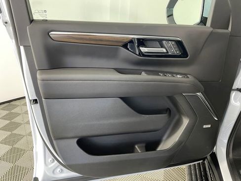 New 2026 Chevrolet Tahoe High Country image 13