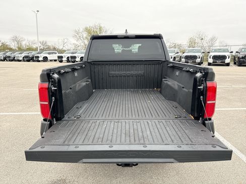 Certified 2025 Toyota Tacoma SR image 20