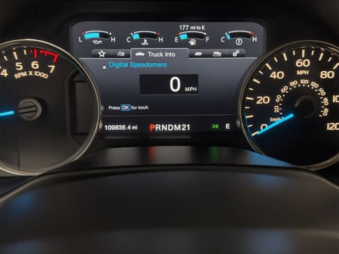 Used 2017 Ford F150 Lariat image 23