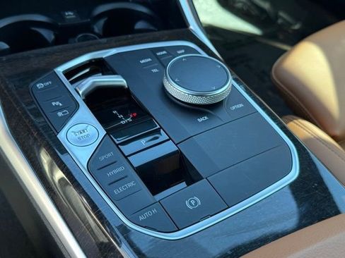 Certified 2023 BMW 330e w/ Premium Package image 27