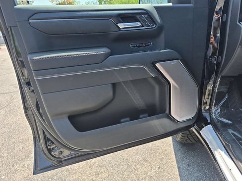 New 2026 GMC Sierra 1500 AT4X AWD/4WD image 11