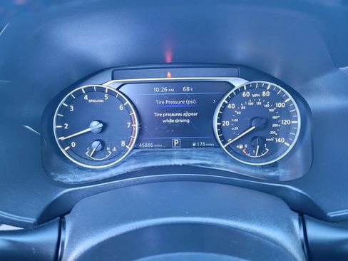 Used 2024 Nissan Altima 2.5 SR FWD image 21
