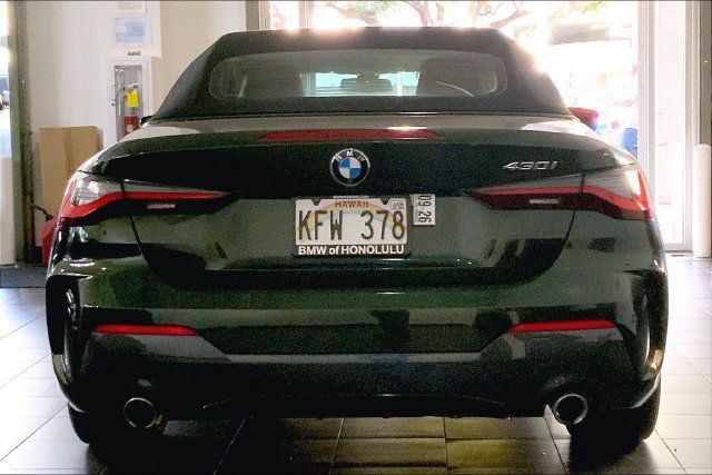 Used 2023 BMW 430i Convertible w/ M Sport Package RWD image 4