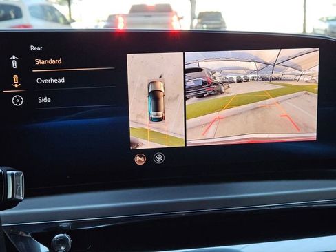 Certified 2024 Cadillac Lyriq Luxury image 17