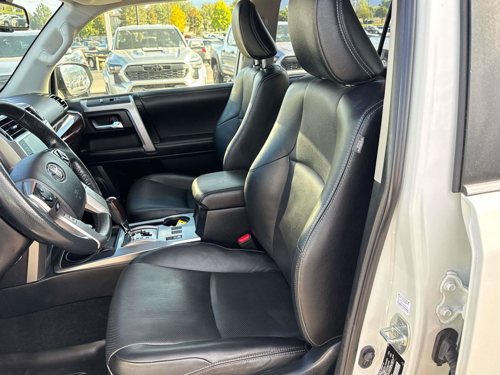 Used 2023 Toyota 4Runner Limited AWD/4WD image 11