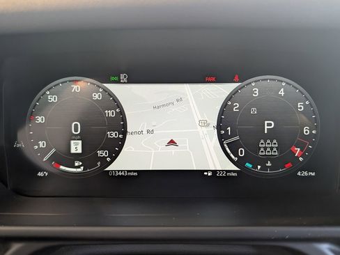 Used 2024 Land Rover Defender 130 S image 19