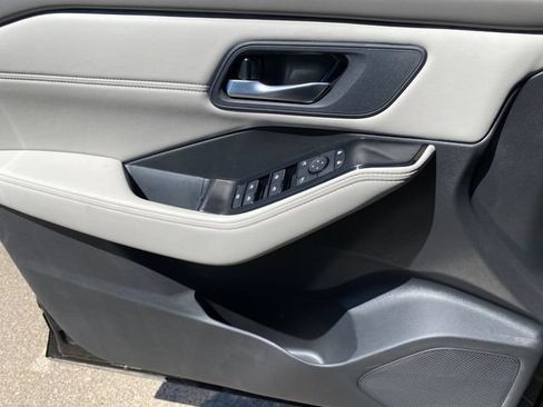 New 2026 Nissan Rogue Dark Armor AWD/4WD image 13