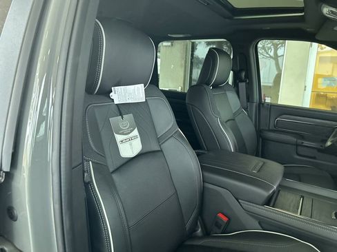 New 2026 RAM 2500 Limited image 30