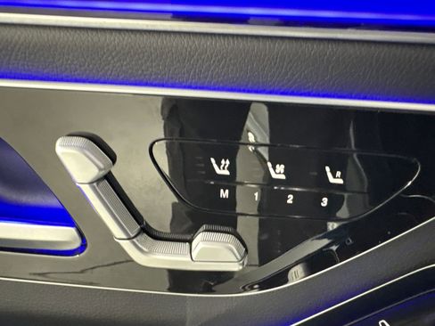 Certified 2023 Mercedes-Benz S 500 4MATIC image 22